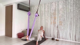 Teljes Kismama Aerial Jóga Óra