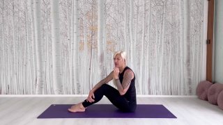 Seated Forward Fold - Pashimottanasana