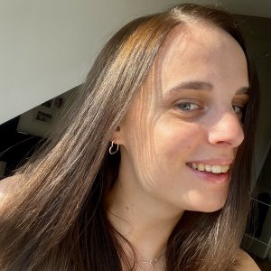 Halwax Alexandra