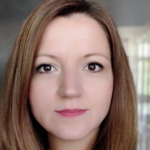 Szabó-Halla Nikoletta